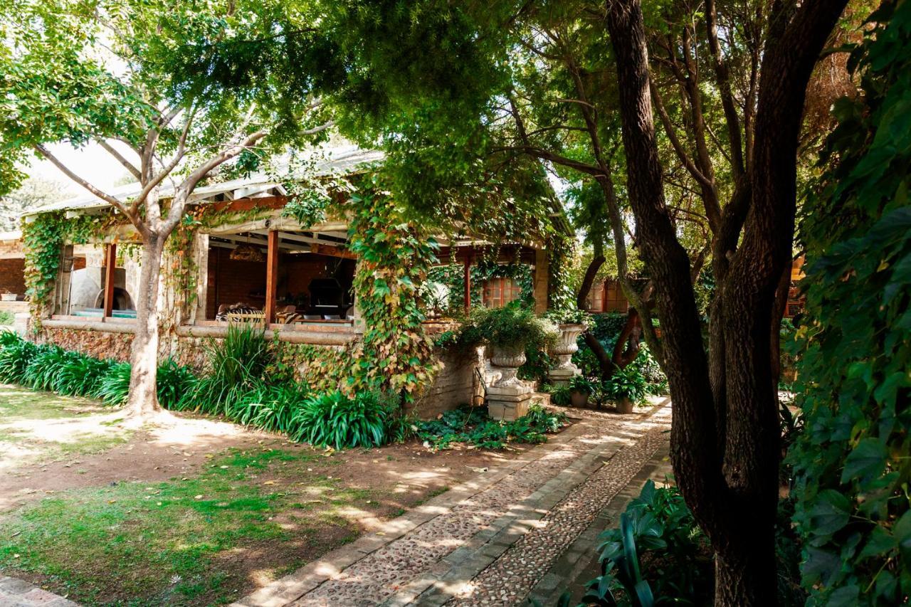 Town And Country Mpumalanga Hotel Middelburg  Bagian luar foto